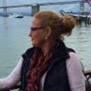 Meet your Posher, Rena